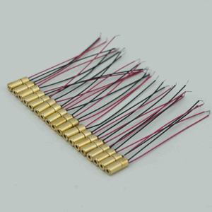 4mm * 10mm尺寸最小650nm 5MW红色激光模块，用于红色光束激光枪