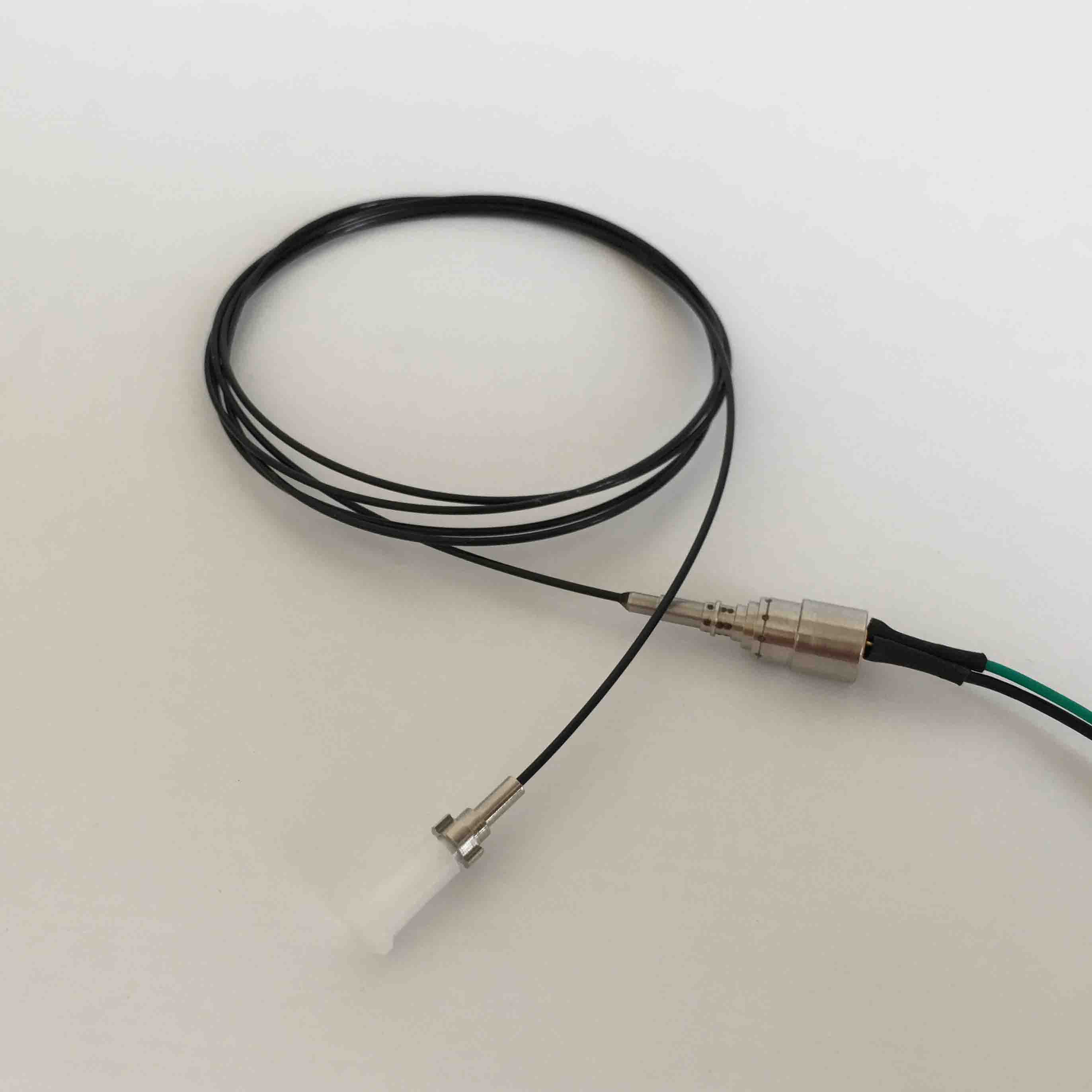1064NM 30MW Mearical纤维激光器单模挂钩光纤激光源